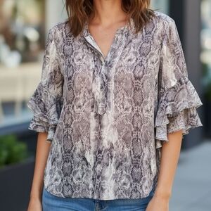 NWT Vince Camuto Gray Snake Print Blouse 1X (BL14)